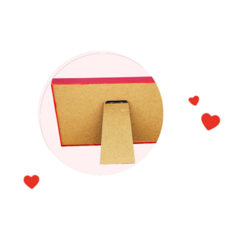 Bellissima cornice portafoto per San Valentino, rossa con la scritta "Love" 3D.