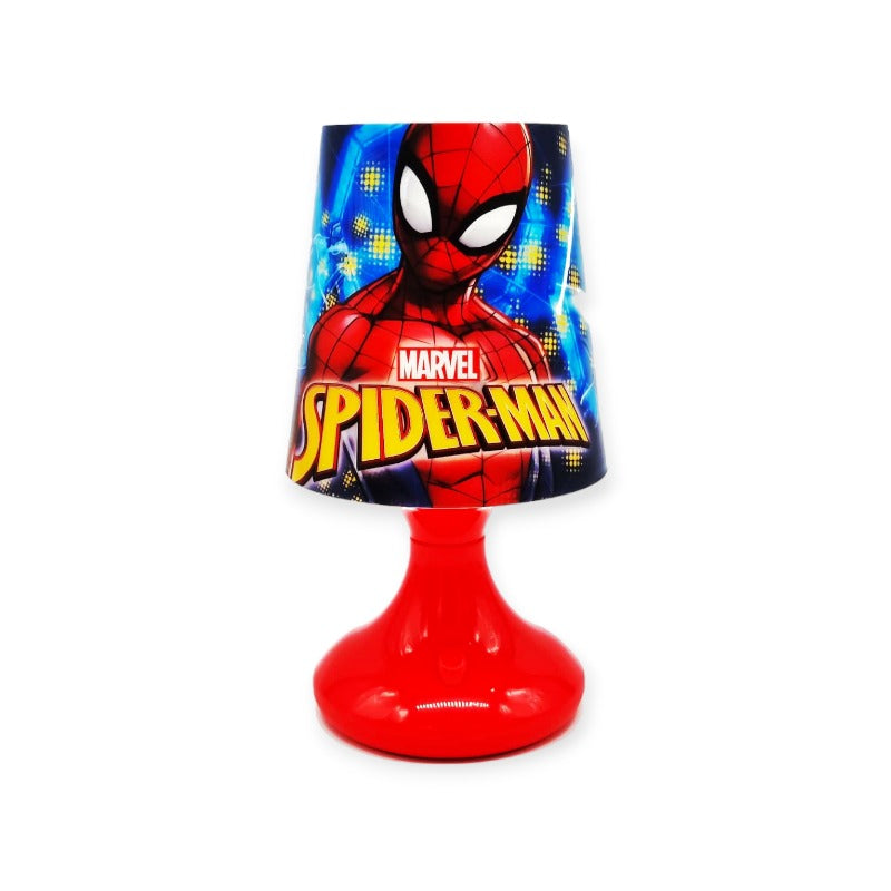 Lampada da scrivania Spiderman. Funziona a batterie AA Stilo, senza fili, la puoi spostare dove vuoi per tutta la tua camera