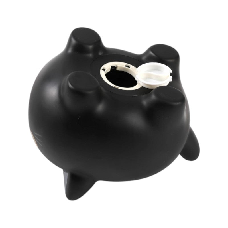 Bellissimo salvadanaio a forma di gattino nero