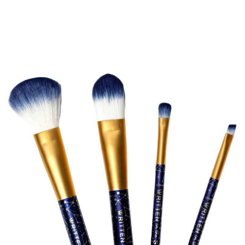 Bellissimo set composto da 4 pennelli per il trucco a tema Stelle