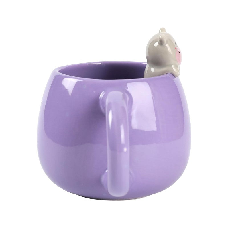 Bellissima tazza in ceramica di altissima qualità, tonalità pastello con animaletto 3D che sbuca da un estremità