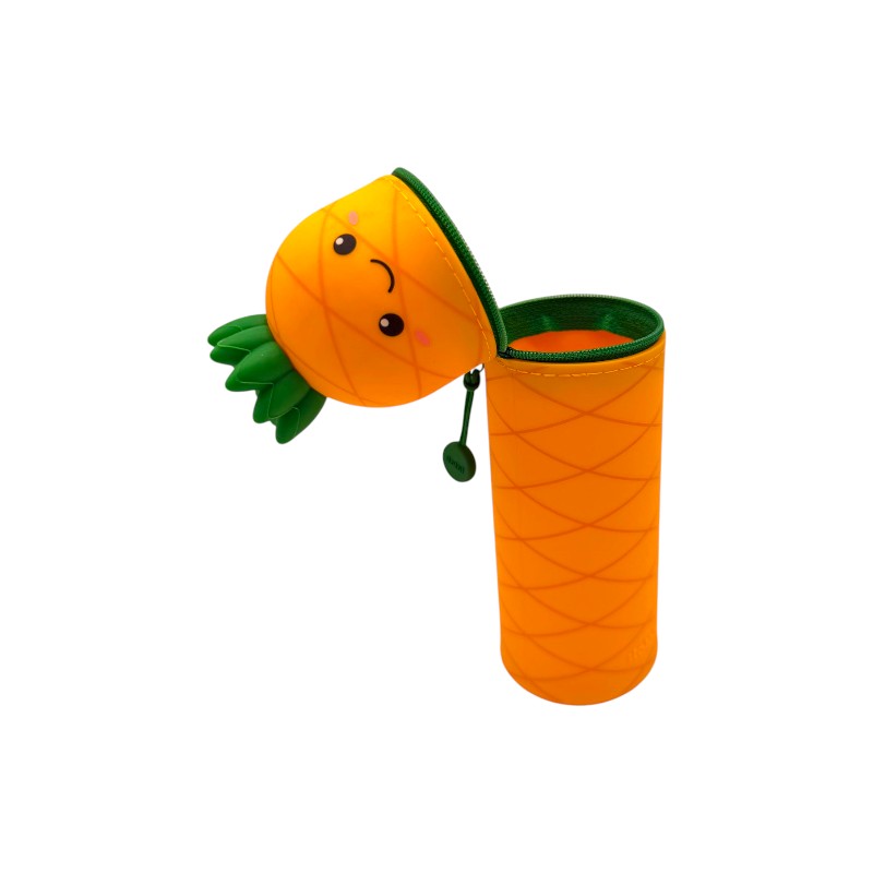Astuccio kawaii ananas I-Total Fresh Market — silicone morbido arancio, faccina sorridente, zip verde. Regalo originale per la scuola. 