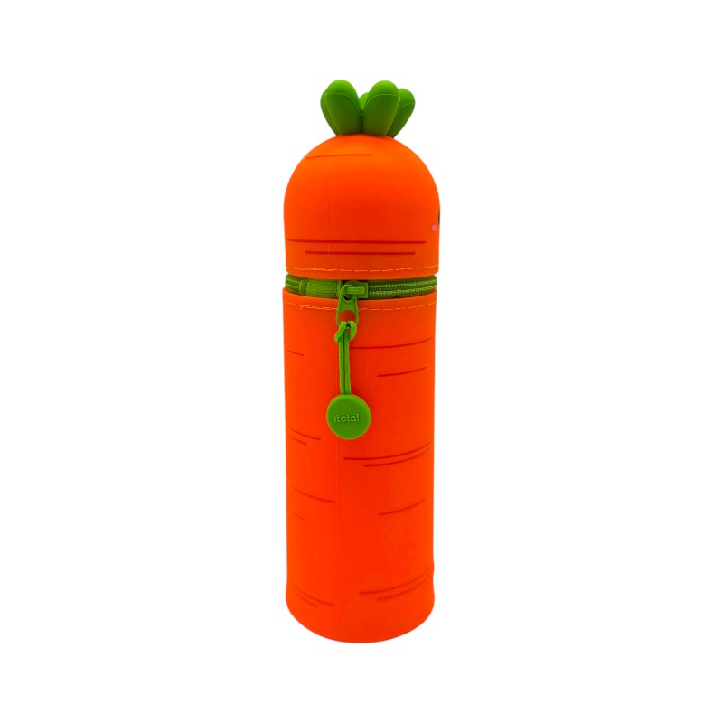 Astuccio kawaii carota I-Total Fresh Market — silicone morbido arancio, faccina sorridente, zip verde. Regalo originale e colorato per la scuola.