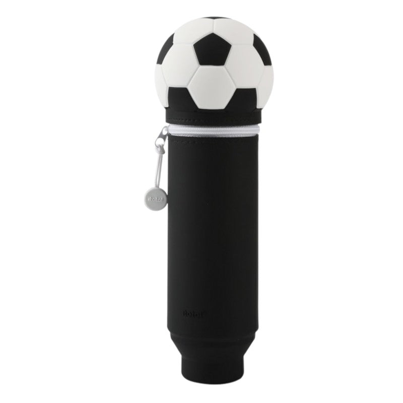 Astuccio Kawaii iTotal Pallone da Calcio in silicone: design 3D, chiusura zip con laccetto. Il pencil case perfetto per gli sportivi!