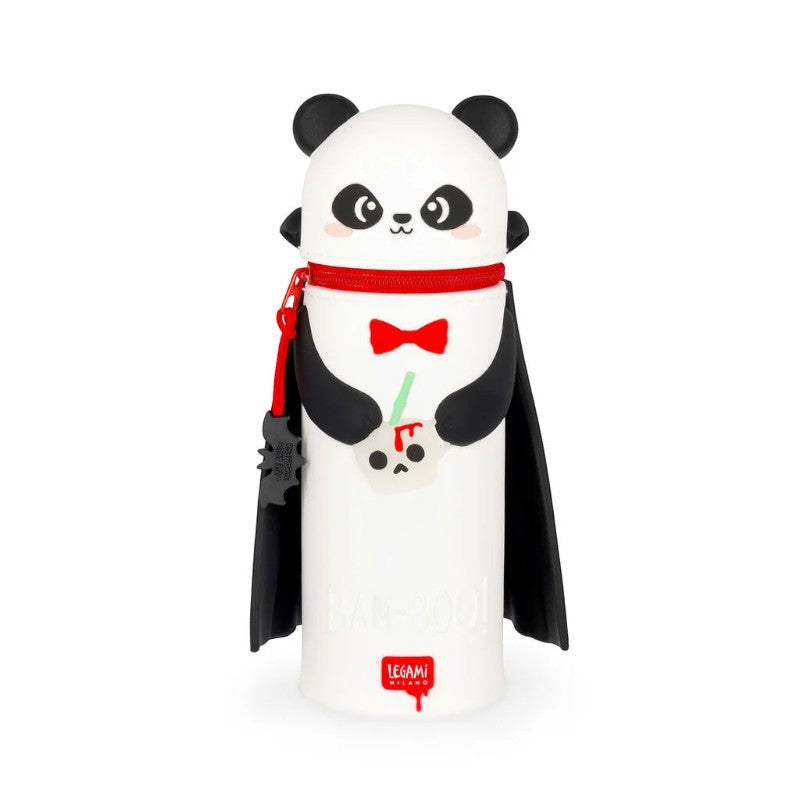 Astuccio Kawaii Legami Panda Halloween Edition: mantello, papillon, ciondolo teschio glow in the dark, zip rossa. Edizione limitata!