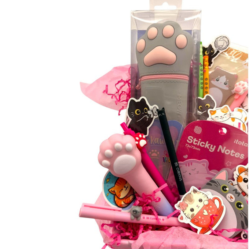 Box regalo gattino Viano Shop — 22 pezzi cartoleria kawaii Legami e I-Total a tema gatto, già confezionato. Regalo compleanno perfetto per cat lover.
