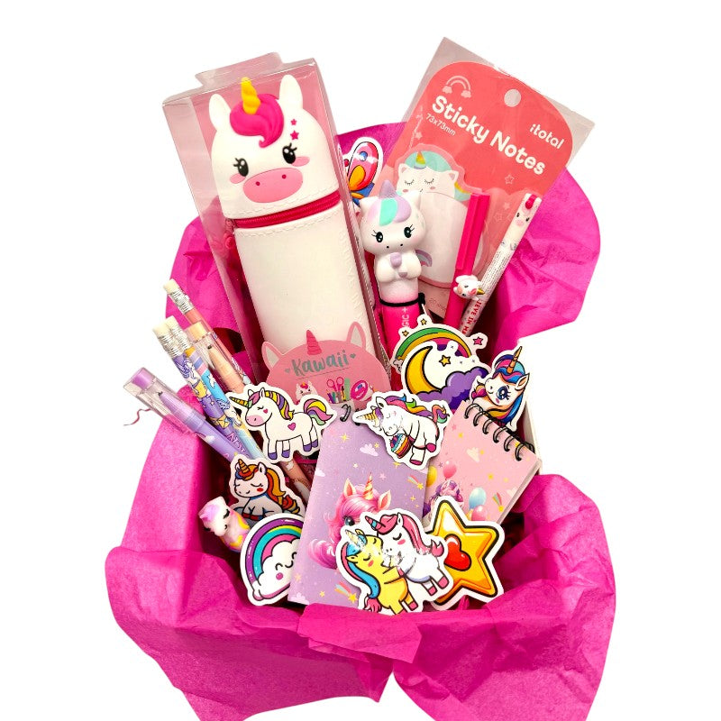 Box regalo unicorno Viano Shop — 23 pezzi cartoleria kawaii Legami e I-Total, già confezionato. Regalo compleanno perfetto per bambine. 