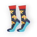 Fantastiche calze colorate a tema pizza con sfondo grigio, fette di pizza gialle, elastico rosso e suola azzurra. Misura 40-45. Ottima idea regalo uomo ragazzo