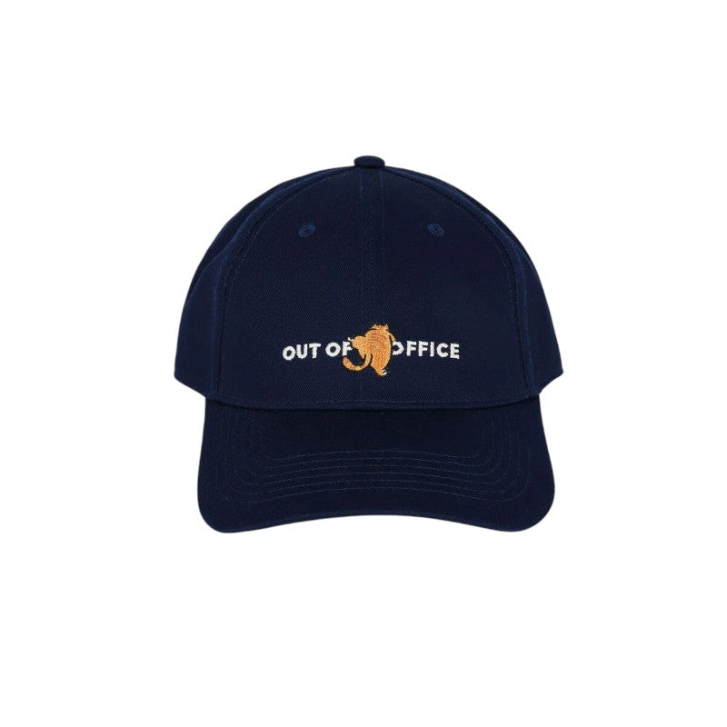 Cappellino visiera Legami "Out of Office" — blu notte, gatto ricamato, taglia unica regolabile. Il berretto ironico perfetto per chi ama le vacanze.