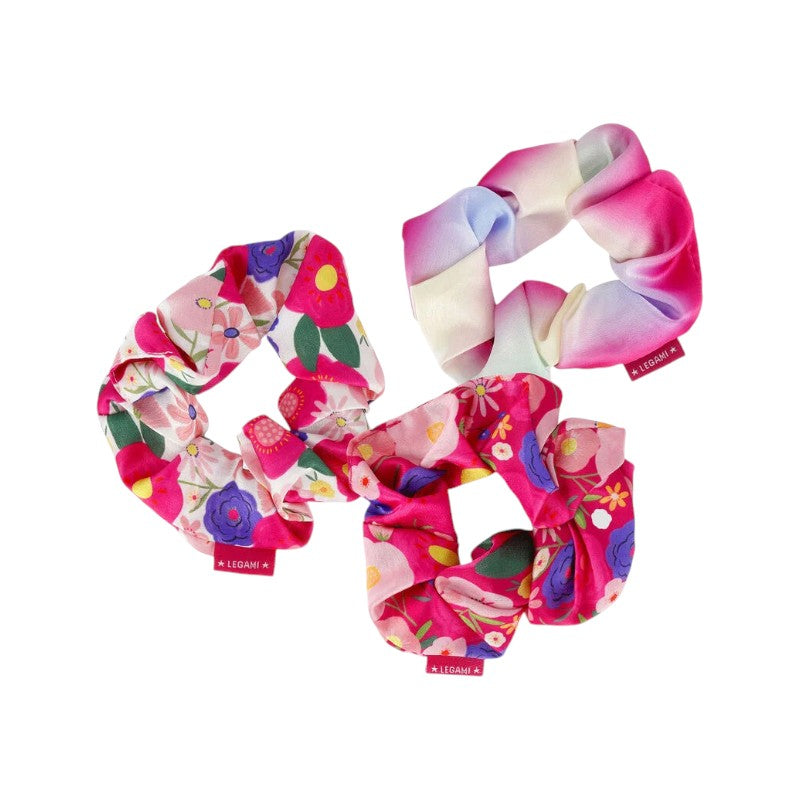 Scrunchies per capelli Legami Hair We Are: elastici in tessuto effetto satin con fantasie Bee Different, fiori e Keep on Blooming. Su Viano Shop!