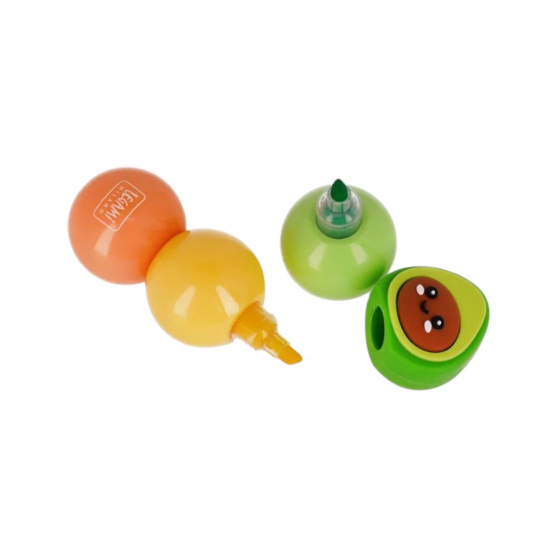 Evidenziatore 3 in 1 Legami Avocado con 3 colori pastello impilabili: verde, giallo e arancio in un solo evidenziatore kawaii. Su Viano Shop!