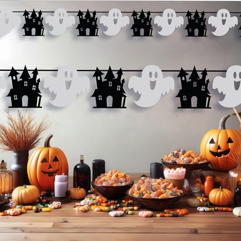 Festoni ghirlanda di Halloween Fiestas Guirca da 3 metri: pipistrelli, zucche, fantasmi e castelli per decorare la festa. Su Viano Shop!