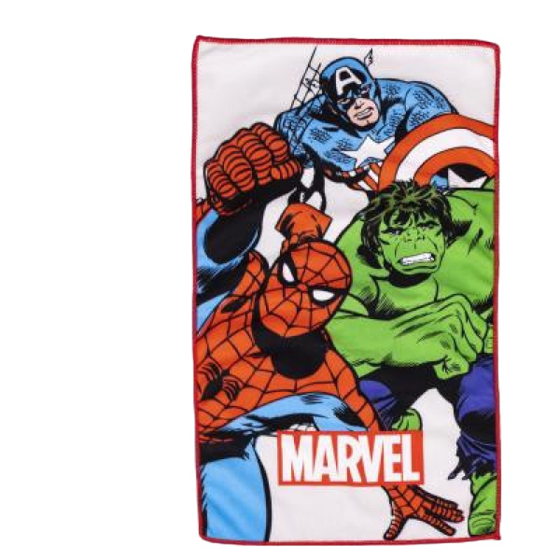 Bellissimo set da viaggio a tema Marvel composto da: Beauty Bag, Spazzola, Bicchiere e Asciugamano