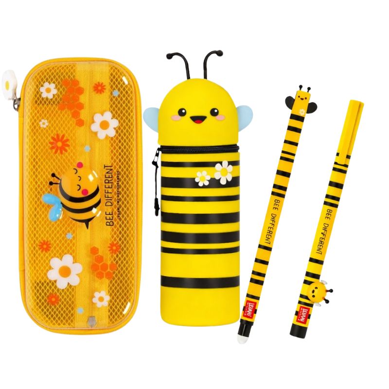 Kit studio Maxi Legami, un set completo composto da: astuccio kawaii, astuccio wonderwow, penna cancellabile e penna lovely friends