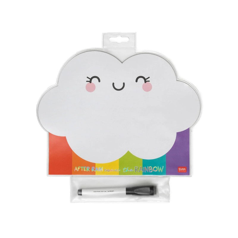 Lavagnetta magnetica Legami Nuvola e Arcobaleno con pennarello incluso: superficie cancellabile, design kawaii per il frigo. Scoprila! 