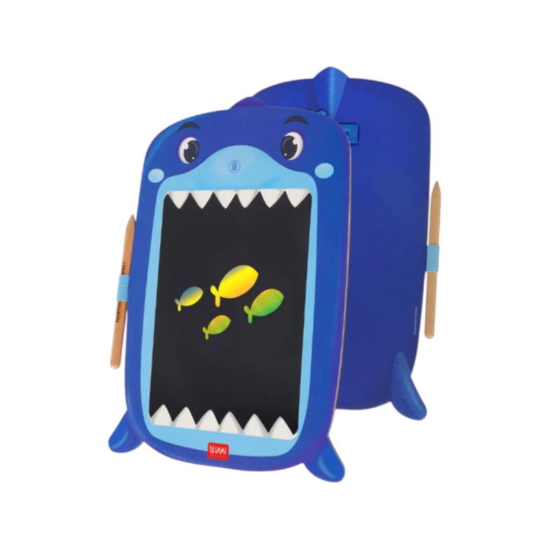 Lavagna magica Legami Squalo: tavoletta LCD 8 pollici con penna, tratto arcobaleno e tasto cancella, senza luce blu. Scoprila su Viano Shop!