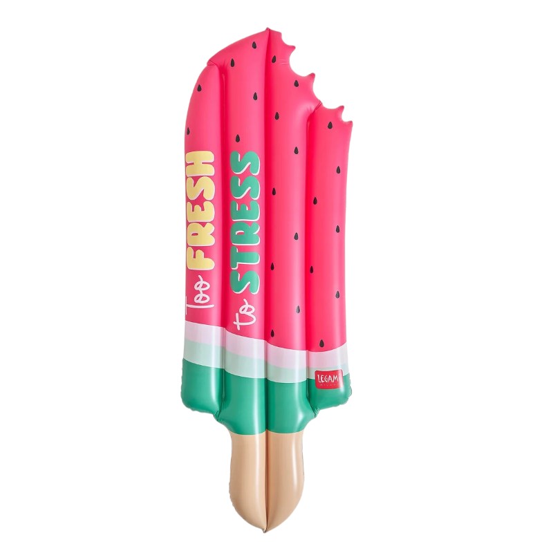 Materassino gonfiabile Legami anguria gelato stecco: PVC resistente, max 90kg, toppa inclusa. Design Too Fresh to Stress. Il float più iconico dell'estate!
