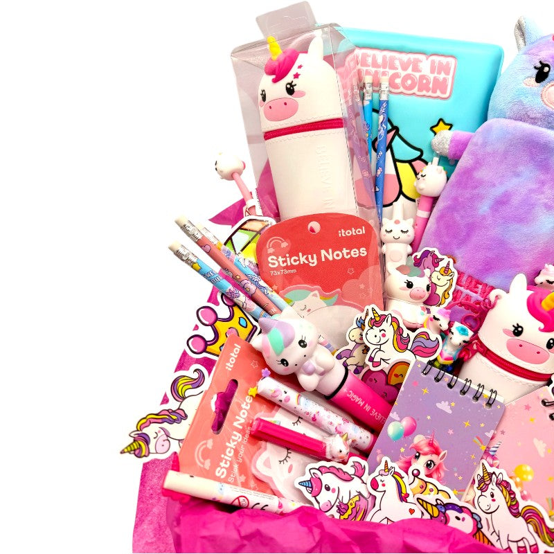 Maxi Box Regalo Unicorno Viano Shop — 46 pezzi cartoleria kawaii Legami e I-Total, scatola regalo, spedizione gratuita. Il regalo più magico per bambine. 