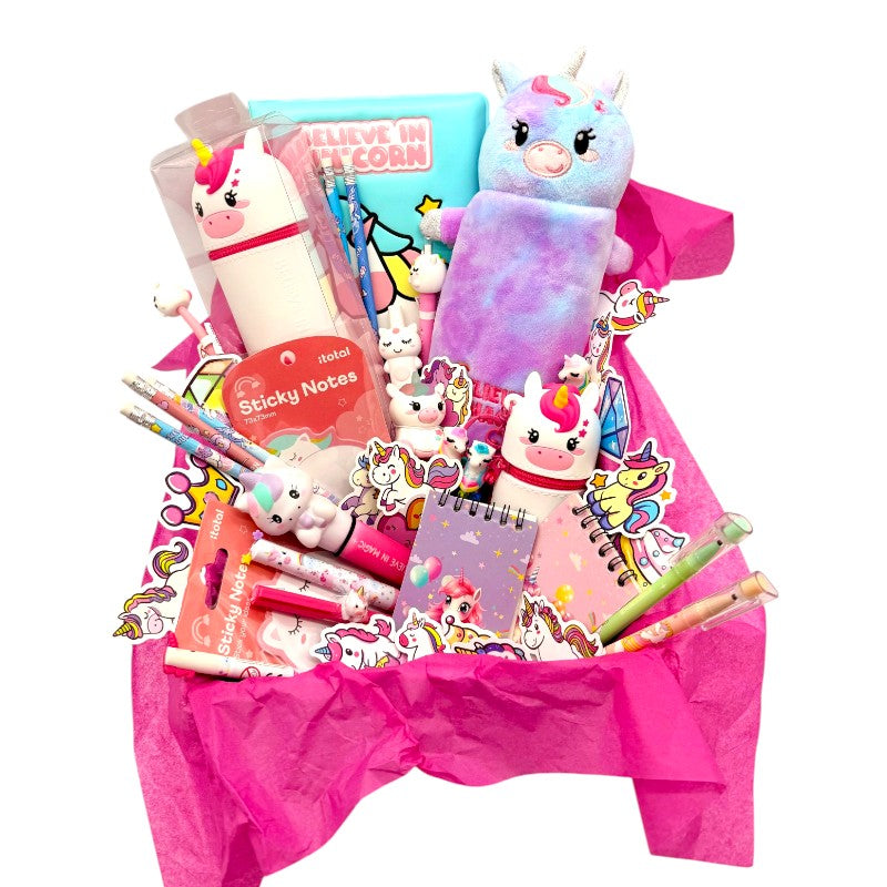Maxi Box Regalo Unicorno Viano Shop — 46 pezzi cartoleria kawaii Legami e I-Total, scatola regalo, spedizione gratuita. Il regalo più magico per bambine. 