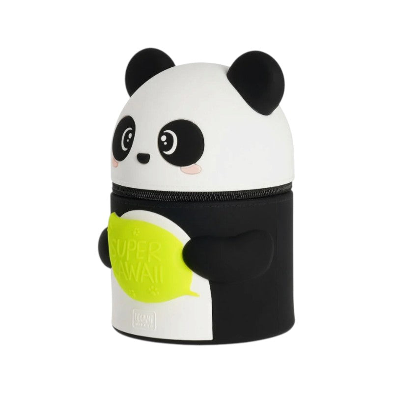 Astuccio Maxi Kawaii Legami Panda in silicone morbido: diventa portapenne da tavolo e contiene fino a 100 penne. Scoprilo su Viano Shop!