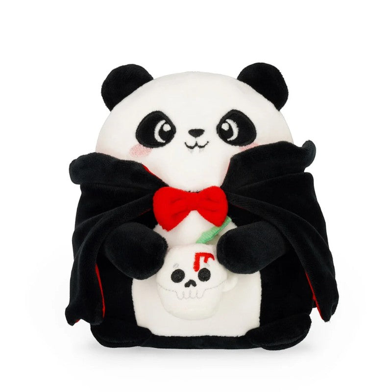 Peluche Super Soft Legami Panda Vampiro: mantello, papillon, dettaglio tazza teschio. Il pupazzo Halloween da abbracciare! Scoprilo ora