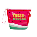 Pochette mare Legami Watermelon 20x16cm: TPU trasparente impermeabile, zip rossa, laccetto da polso. Design anguria Too Fresh to Stress. Scoprila su Viano Shop!
