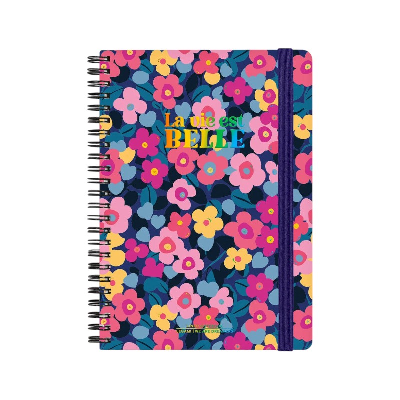 Quaderni A5 spiralati Legami a righe con copertine kawaii ed elastico: perfetti per appunti, diario e viaggi. Scopri tutte le varianti su Viano Shop!