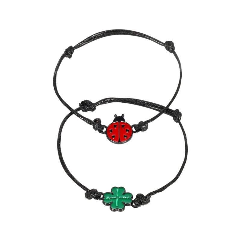 Set 2 braccialetti Legami Better Together Coccinella e Quadrifoglio: bracciali portafortuna dell'amicizia da condividere. Scoprili su Viano Shop!
