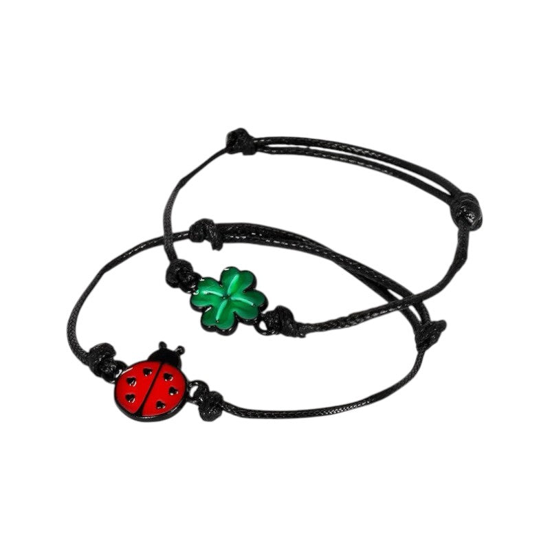 Set 2 braccialetti Legami Better Together Coccinella e Quadrifoglio: bracciali portafortuna dell'amicizia da condividere. Scoprili su Viano Shop!