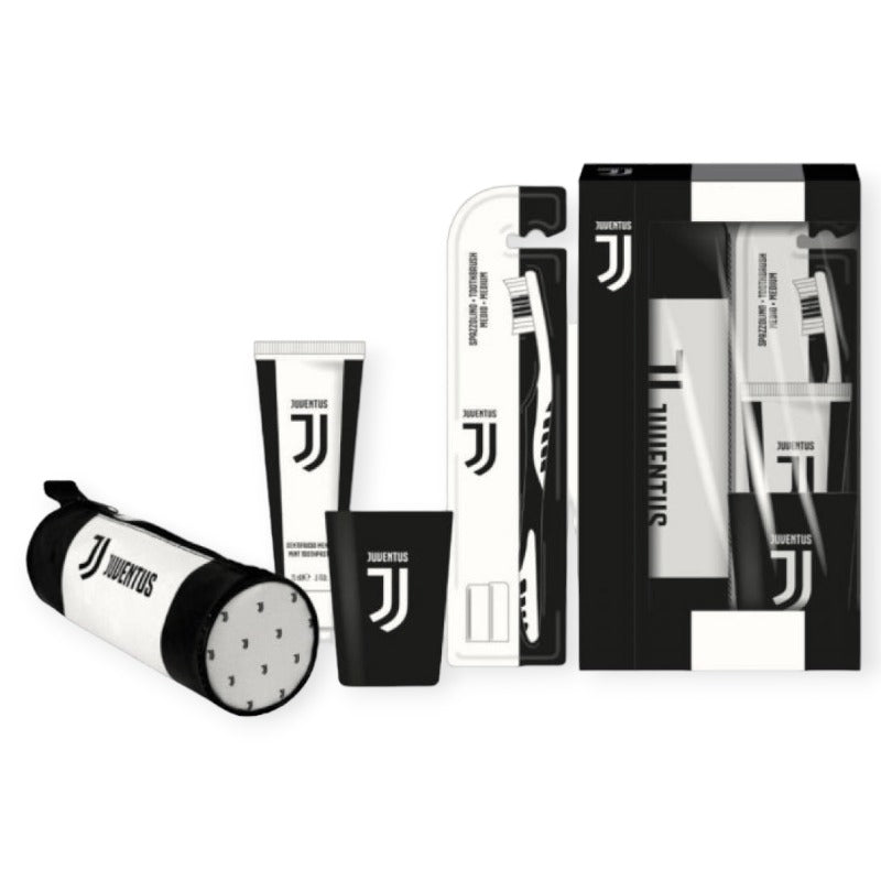 Bellissimo cofanetto regalo per la salute dentale Juventus Fc composto da uno spazzolino, un dentifricio, un beauty case ed un bicchiere, tutto bianconero