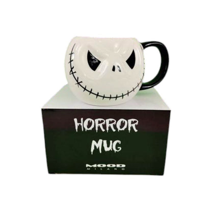 Bellissima tazza a tema Halloween dedicata al famoso cartone "Nightmare Before Christmas"