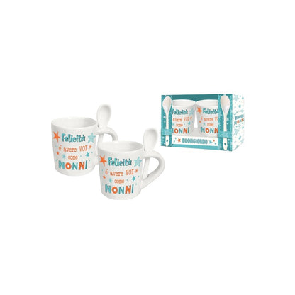 Bellissimo set composto da due tazzine da caffè in ceramica di altissima qualità con cucchiaino. Ottima come idea regalo per la festa dei nonni.