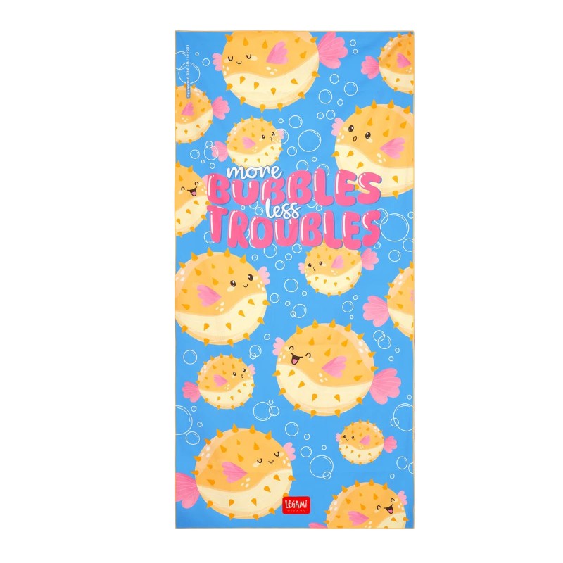 Telo mare Legami Pufferfish 180x85cm: poliestere asciugante, 331g, design kawaii pesce palla More Bubbles Less Troubles. Il telo spiaggia più allegro dell'estate!
