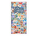 Telo mare Legami Life is a Journey 180x85cm: poliestere asciugante, 331g, design sticker travel vintage con mete di tutto il mondo. Per chi ama viaggiare!
