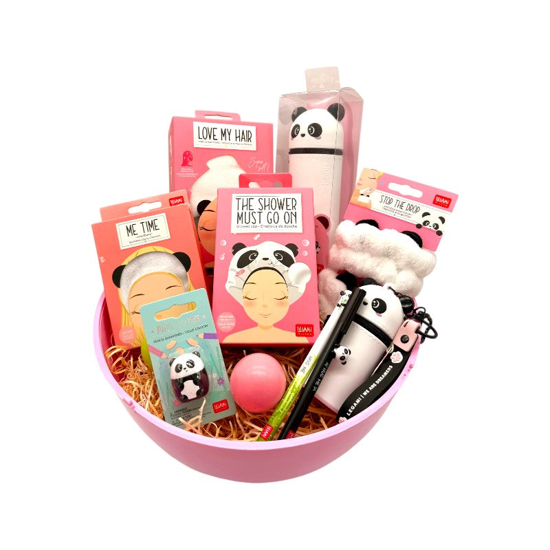 Uovo di pasqua pieno di tantissimi prodotti legami a tema panda