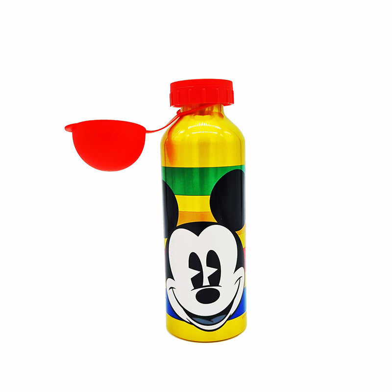 Fantastica borraccia in alluminio a tema Mickey Mouse. Borraccia dorata con tappo rosso e faccia di Topolino in primo piano. La borraccia è dotata del tappo con chiusura salva goccia