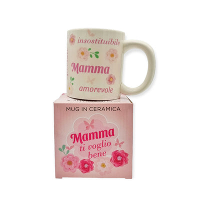 Fantastica tazza in ceramica bianca di altissima qualità. Design con margherite ed aggettivi dedicati alla mamma. Ottima idea regalo per la festa della mamma. Con Scatola